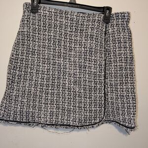 Chic Black and White Tweed Skirt